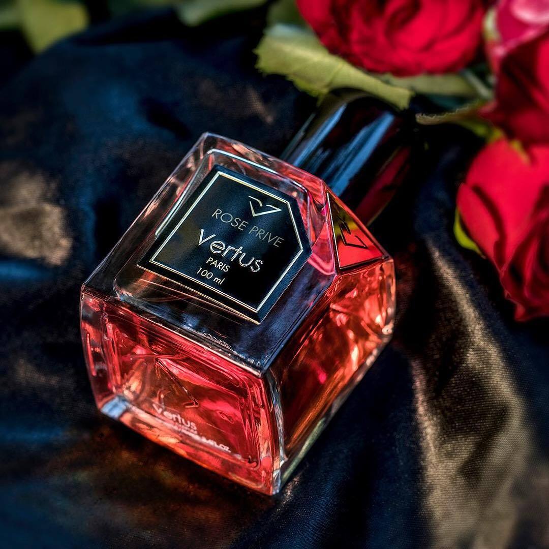 Vertus Oriental Rose